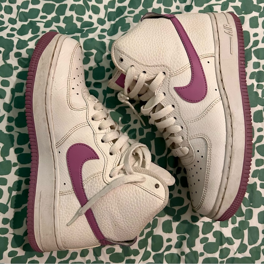 High Top Air Force One with Purple Nike sign